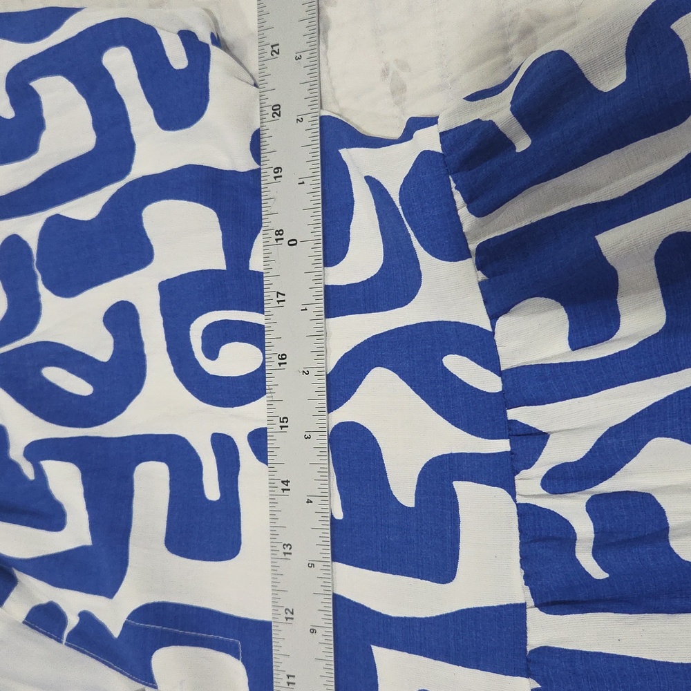 THML adorable Dress In Great Condition. Blue/white Geometric Type Pattern. 💙 - Picture 11 of 12